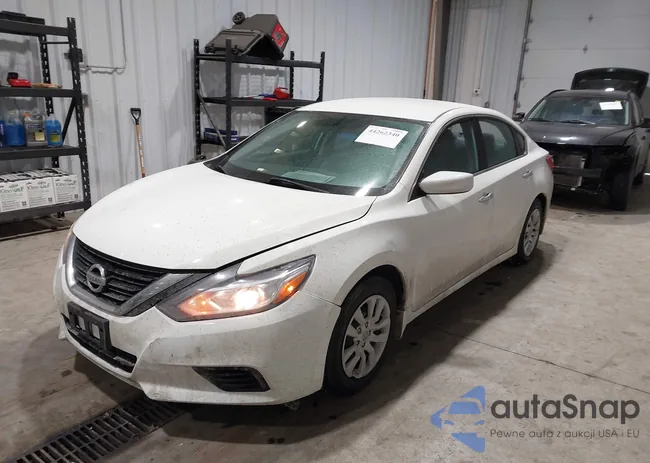 1N4AL3APXHC281961: 44262340