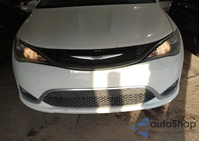 2C4RC1EG1HR542722: 44262377