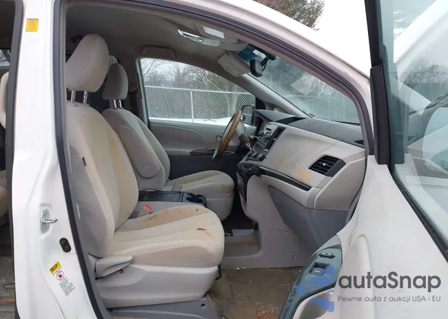 5TDKK3DC8BS142136: 44262517