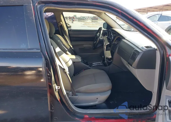 2B3KA43G77H700370: 44262527