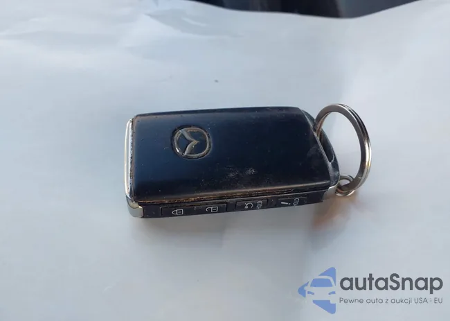 JM1GL1TY5M1615057: 44262557