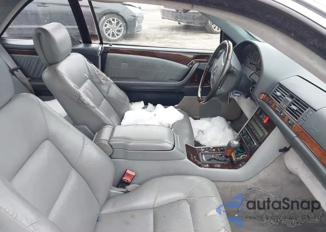 WDBGA70G2VA349369: 44262688