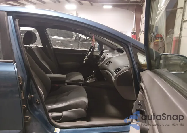 1HGFA16877L077145: 44261727