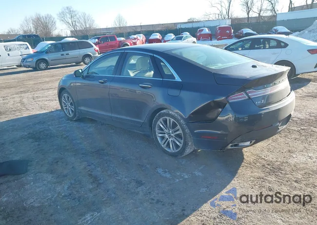 3LN6L2LUXDR822561: 44261748