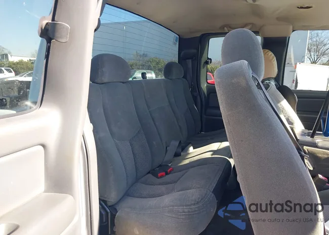 1GCHC29U94E231404: 44261769