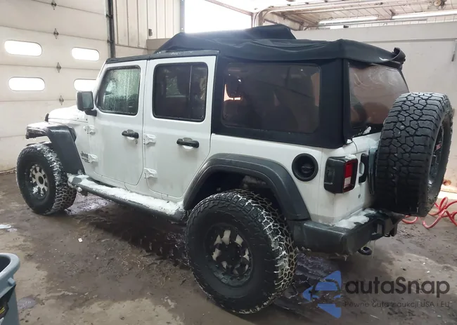 1C4HJXDNXJW224731: 44261815