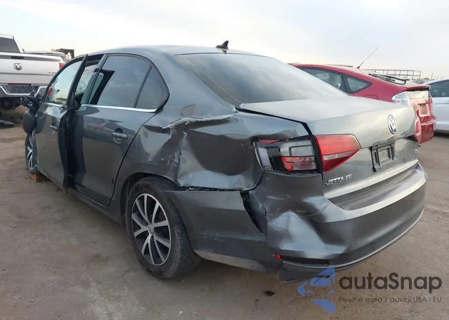 3VWDB7AJ1JM219590: 44261823