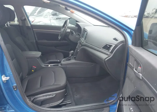 KMHD84LF2HU358928: 44261827