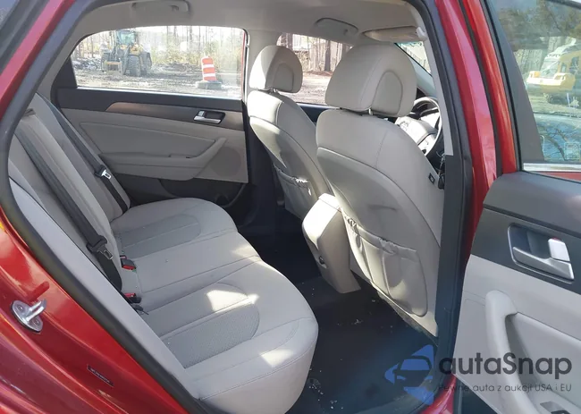 5NPE34AF4HH511541: 44261874