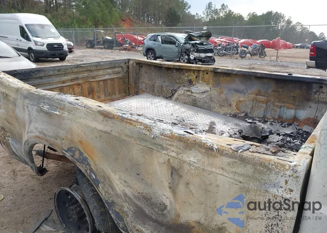 1FTNF21F2XEA85598: 44261916