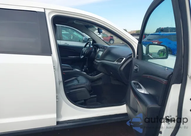 3C4PDCEG7HT613421: 44261959