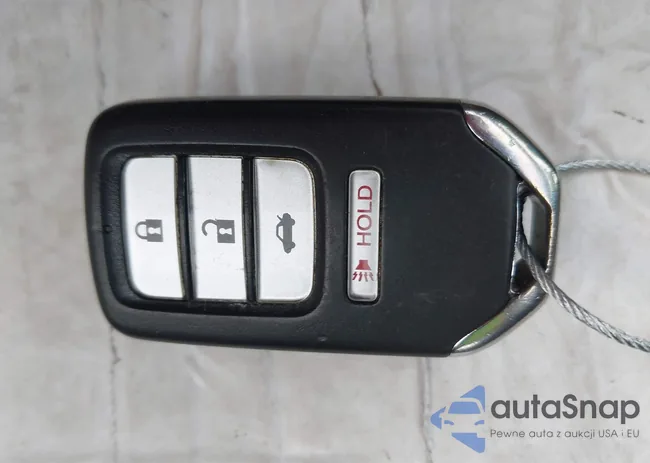 1HGCR2F82DA016911: 44263147