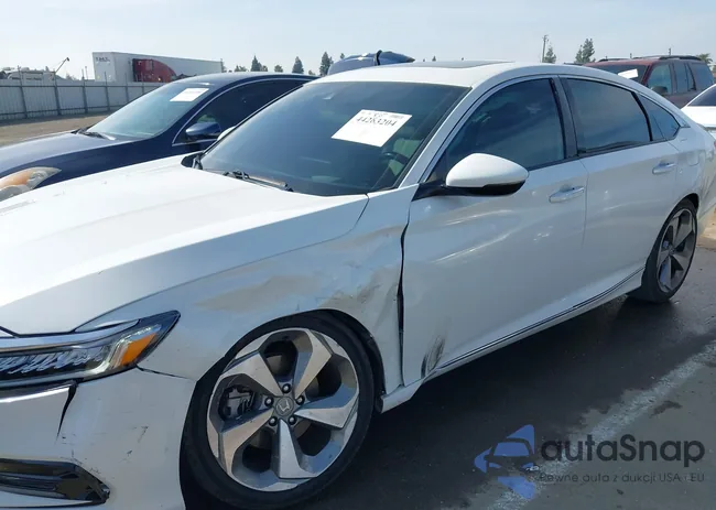 1HGCV1F9XJA093861: 44263204