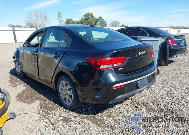 3KPA24AD3NE479780: 44263221