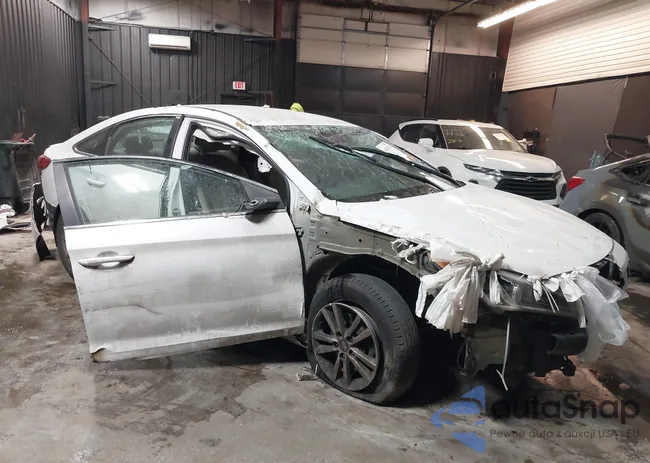 5NPE24AF5FH130376: 44263242