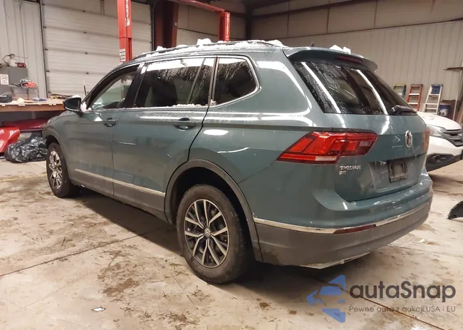 3VV3B7AX4LM045697: 44263278