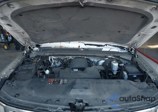 1GNSKBKC0FR116929: 44263359