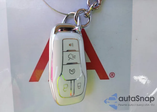 3LN6L2JK8DR806294: 44263448