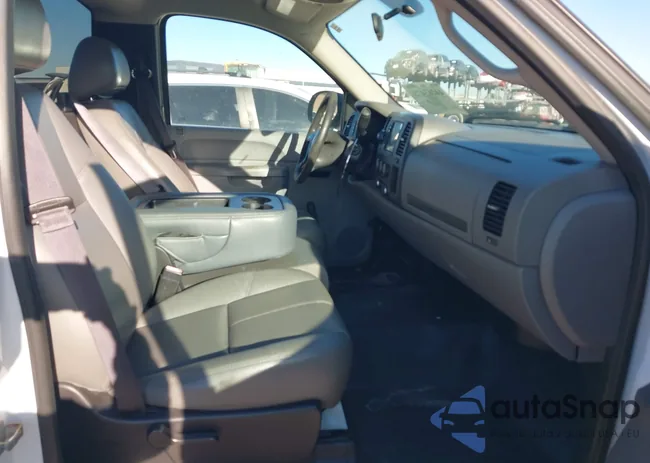 1GTN1TEX3DZ267063: 44263475