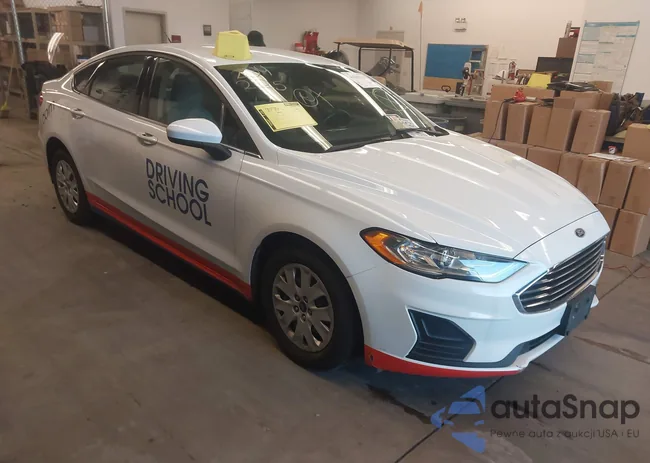 3FA6P0G71KR277676: 44262753