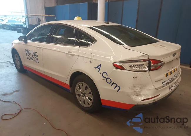 3FA6P0G71KR277676: 44262753