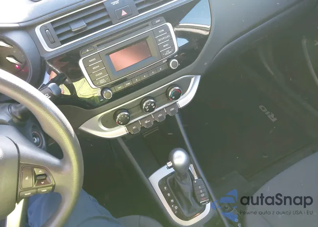 KNADM4A38H6119071: 44262797