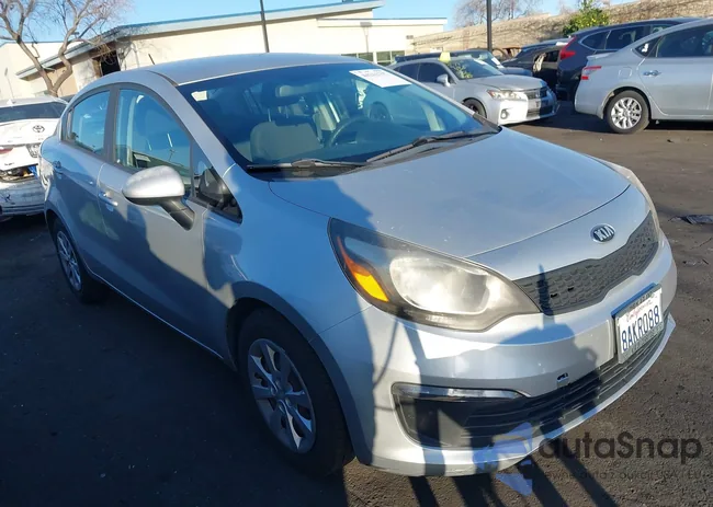 KNADM4A38H6119071: 44262797