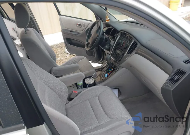 JTEGF21A730083524: 44262811