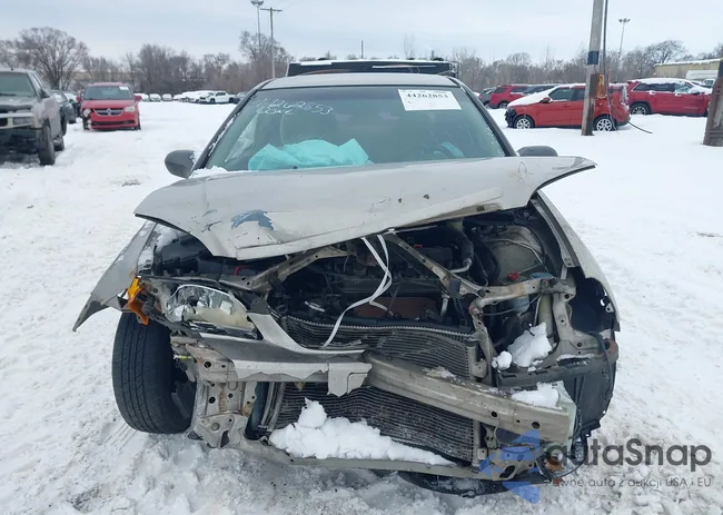 1HGEM22593L042007: 44262853