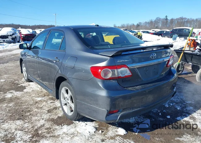 2T1BU4EE9BC561394: 44262888