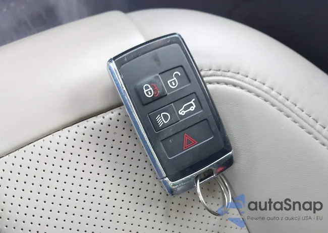 SALWR2RV7JA404931: 44262980