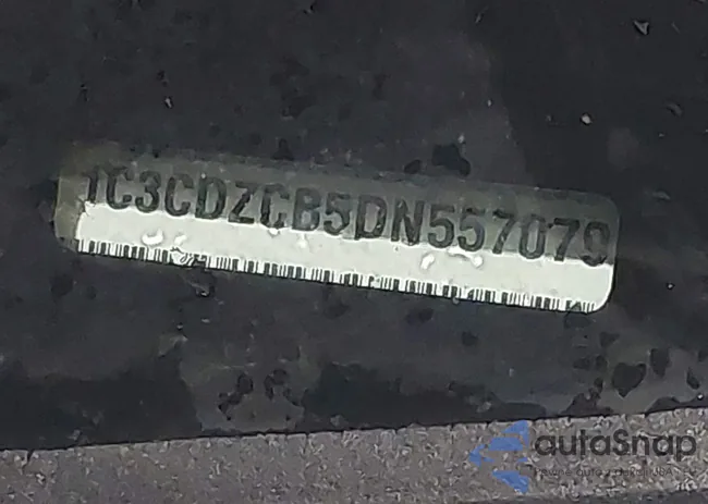 1C3CDZCB5DN557079: 44263105