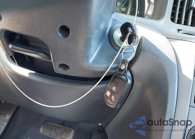 KMHDN46D44U883664: 44263104