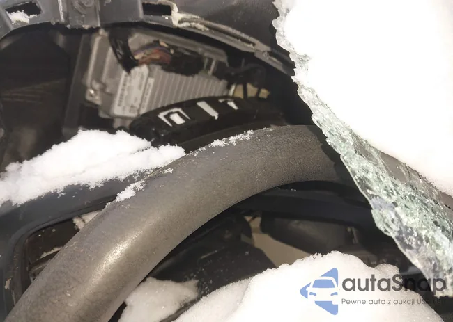 MAJ6P1SL8JC244827: 44264234