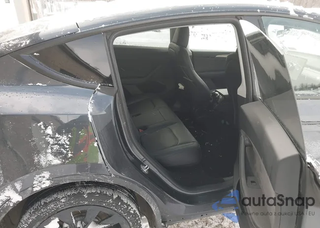 7SAYGDEE8RA243886: 44264287