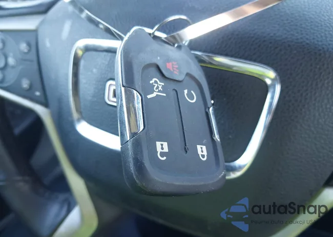 3GKALPEV1NL304526: 44264343