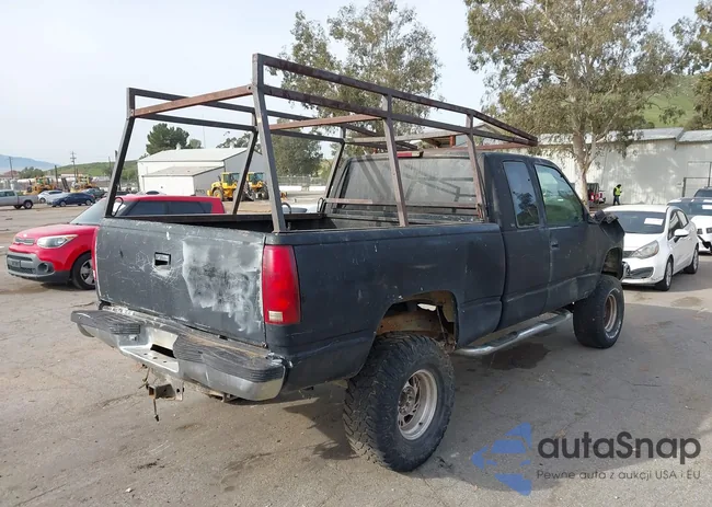 1GCEC19M4WE228412: 44264435