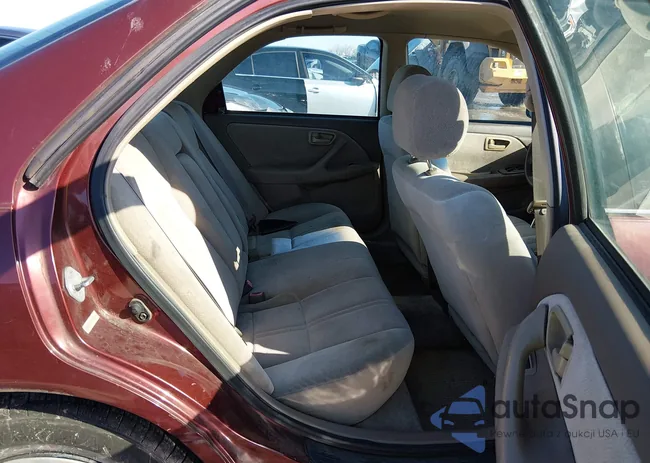 4T1BG22K0XU549047: 44264553