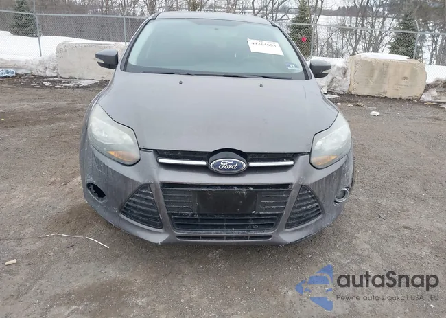 1FADP3N22DL135564: 44264653