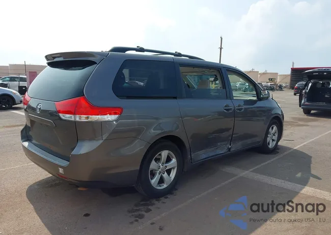 5TDKK3DC8BS137762: 44263741