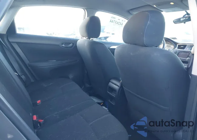 3N1AB7AP4JY308642: 44263744