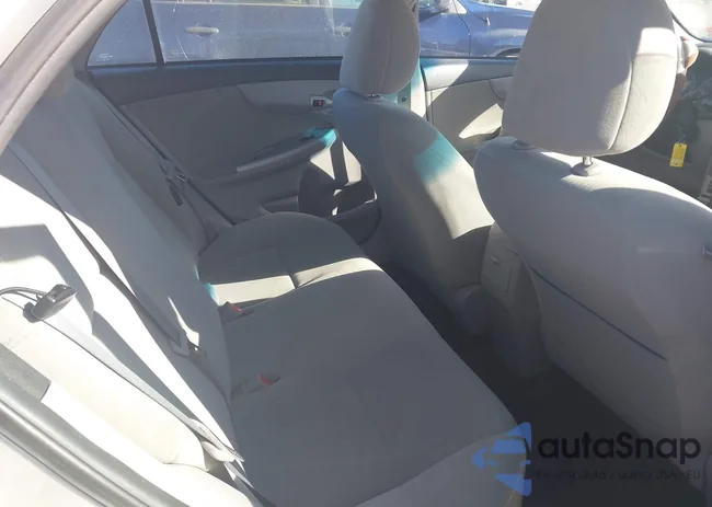 2T1BU4EE0DC096796: 44263797