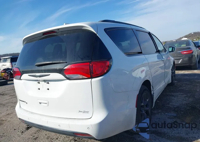 2C4RC1BG0LR150361: 44263870