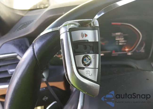 3MW5R7J03M8C18302: 44263874