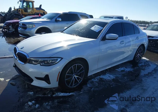 3MW5R7J03M8C18302: 44263874