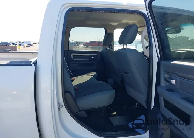 1C6RR6LG2GS395202: 44263951