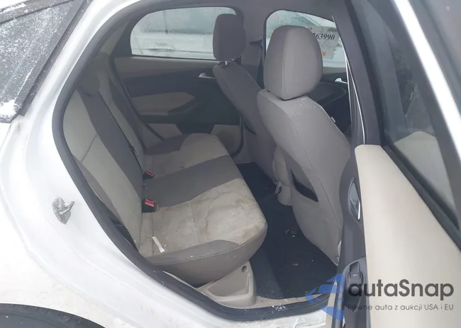 1FADP3F2XEL245777: 44263990