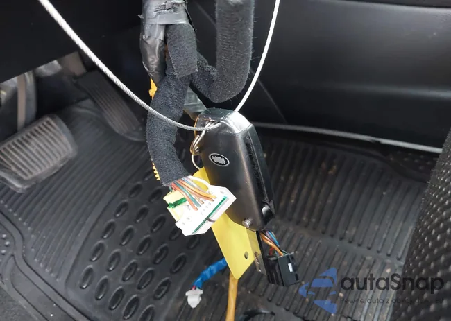 3KPF24AD8LE155467: 44264031