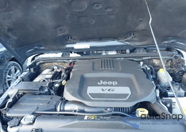 1C4BJWCG8JL806055: 44264059