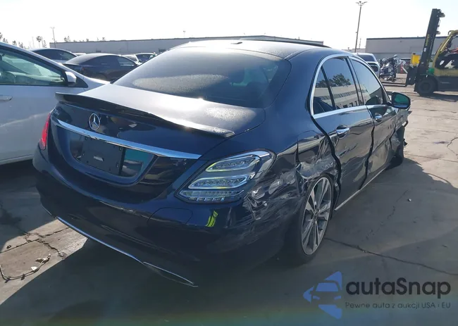 55SWF4HB2JU237709: 44264065